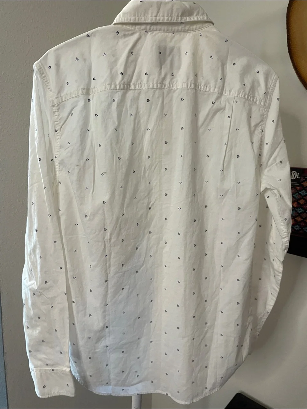 American Eagle Outfitters White Button-Down Shirt with Navy Microprint
